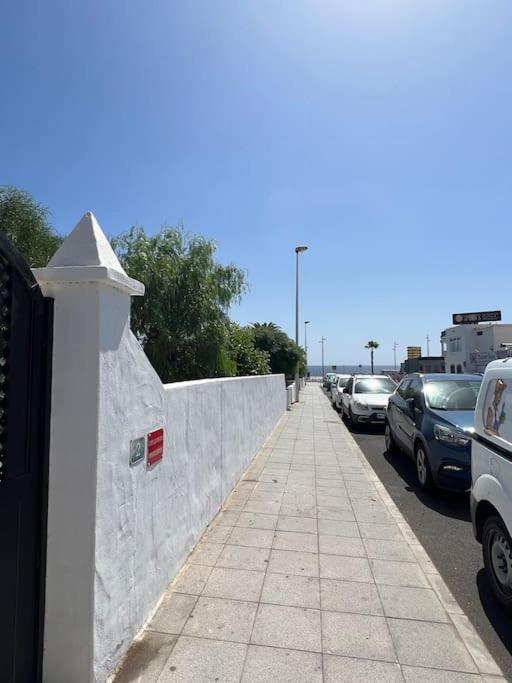 Casa Mo, 2 Bedroom Apartment Close To The Beach Puerto del Carmen  Exterior photo